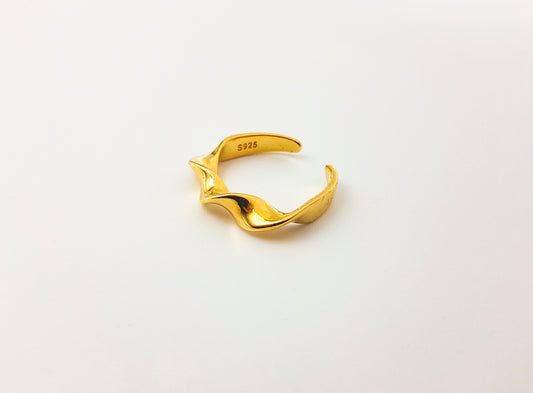 LORI Gold Ring