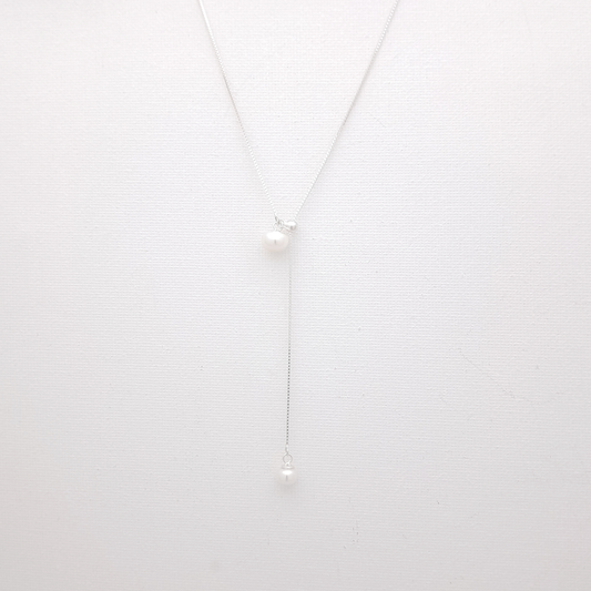 LIZ Silver Necklace